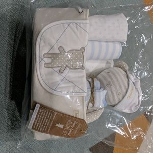Baby Aspen wrlcom set